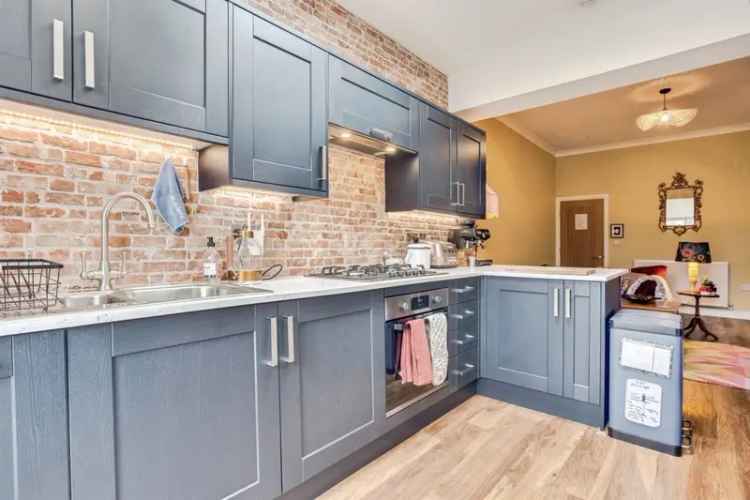 Spacious 3 Double Bedroom Character Terrace Wakefield