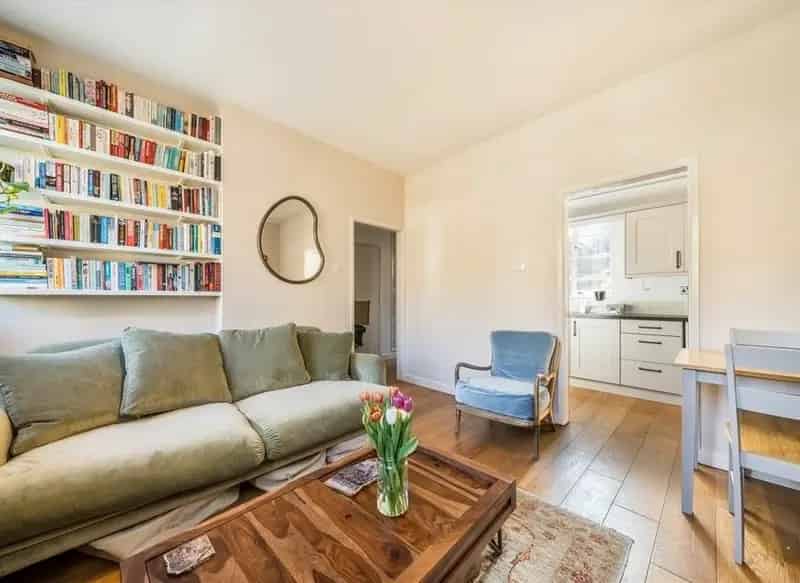 Islington One Bedroom Apartment Near Essex Road Station