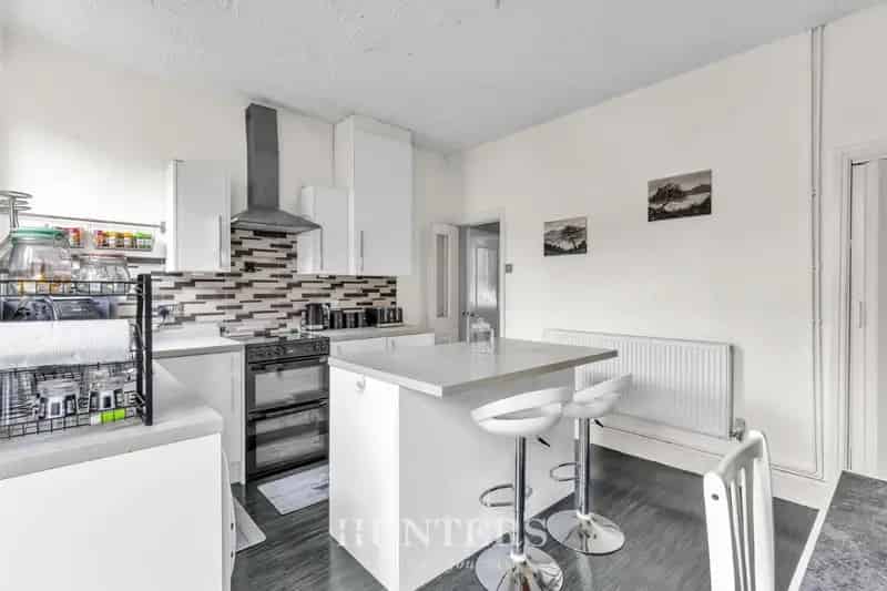 2 Bedroom House For Sale Middleton