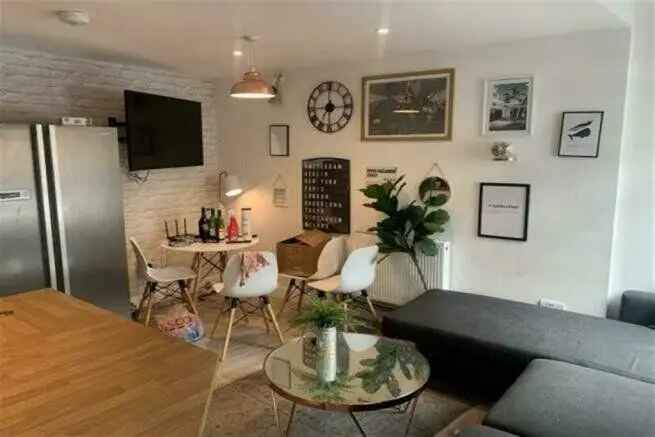 1 Bedroom Room to Rent Nottingham City Centre - Ensuite - Students