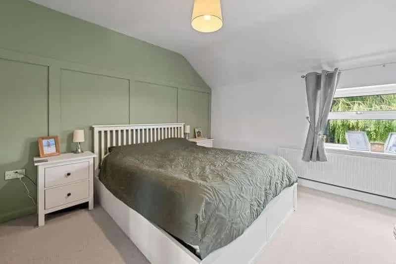 4 Bed Detached House for Sale