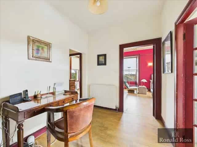 2 Bedroom Flat for Sale in Hamilton