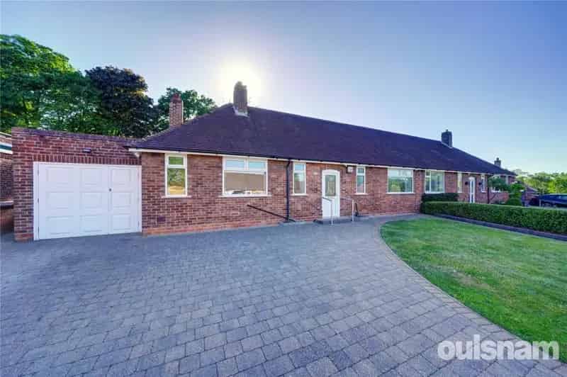 3 bedroom bungalow for sale