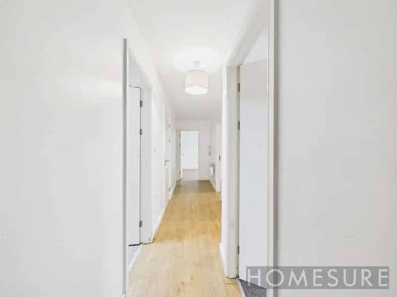 3 bed property for sale