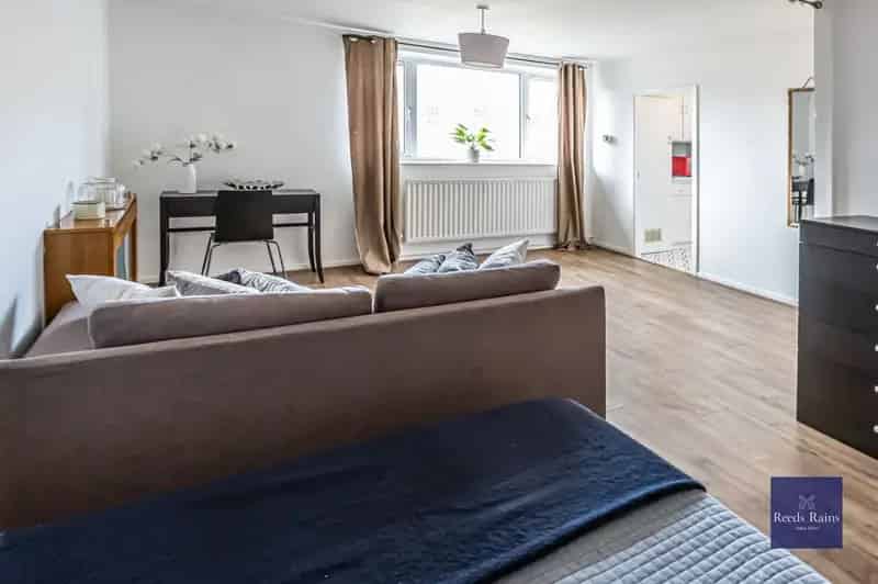 Studio Flat to Rent Near St John's Wood Station London NW8