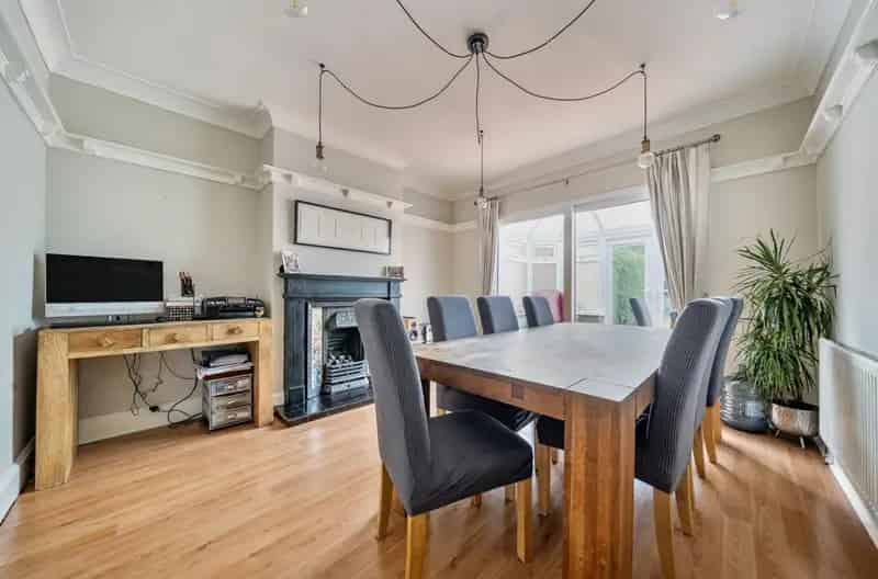 4 bedroom House
 For Sale