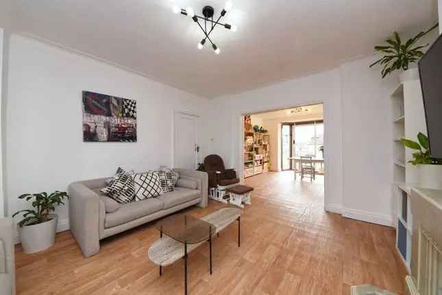 Semi-detached house to rent in Abbots Gardens, East Finchley N2