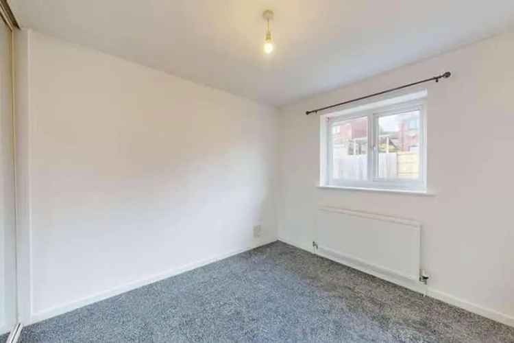 2 Bedroom End Terrace House for Sale