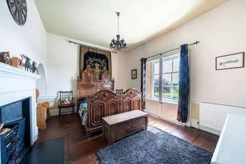 3 Bed House for Sale in Derbyshire