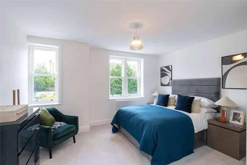 3 Bed Detached House for Sale in Chilworth