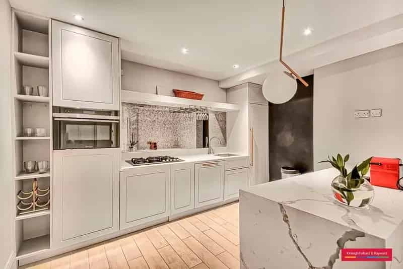Flat For Rent , London, England