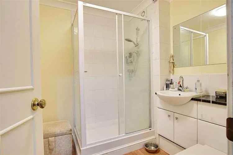 2 Bed Flat for Sale Bexhill Ground Floor Apartment