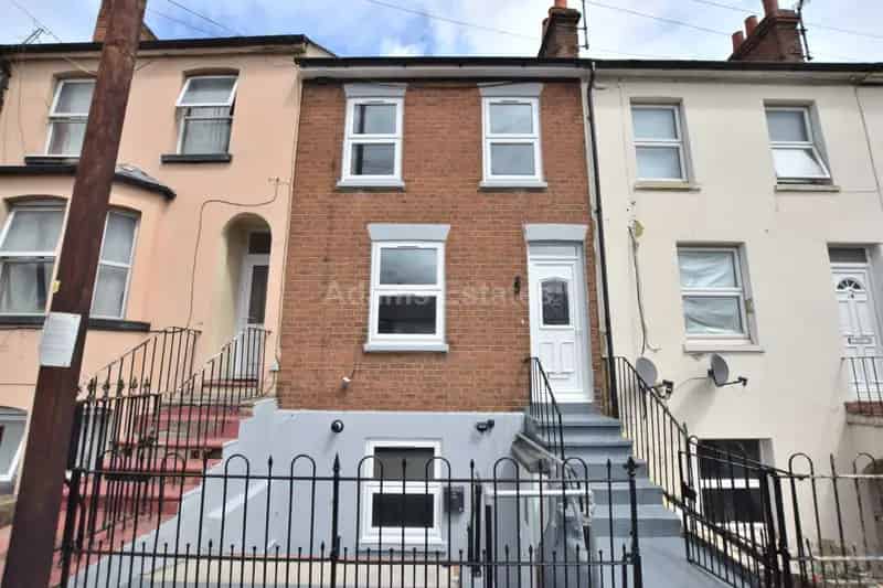 1 Bedroom Flat House to Rent