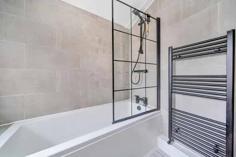 One Bedroom Victorian Maisonette Corbett Estate