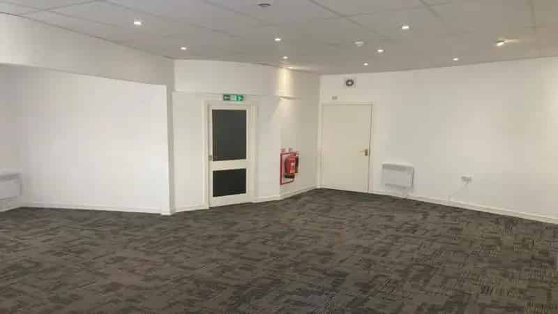 City Centre Office Retail Unit For Sale or Rent