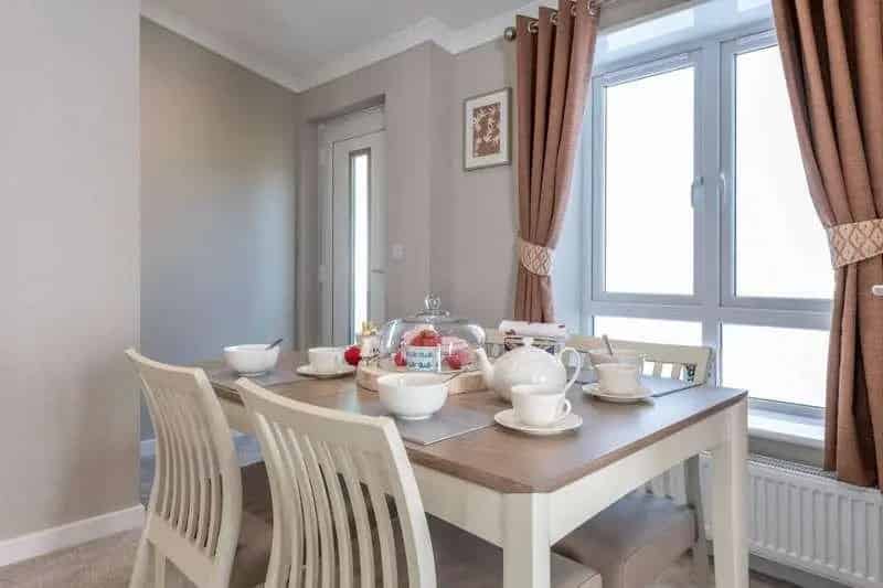 2 bed property for sale