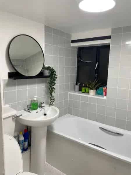 2 Bed House Conversion West Dulwich Large Garden New Kitchen Bathroom