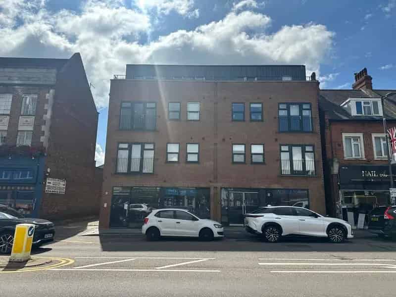 Commercial Unit 7520 sq ft Ground Floor and Basement Shell Condition