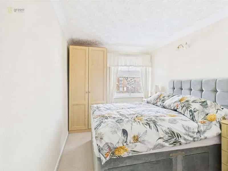 3 Bed Semi Detached House for Sale