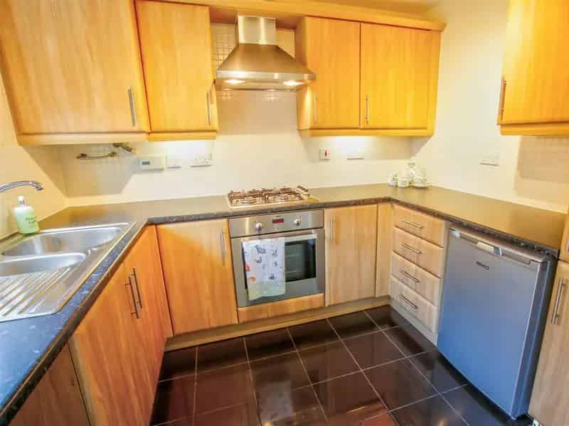 3 Bed Semi Detached House For Sale Near High Oakham School