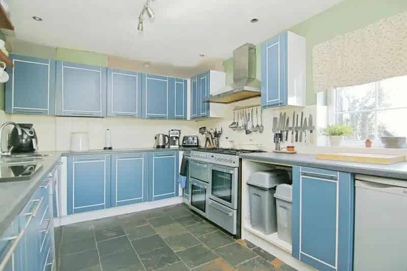 4 Bedroom House For Sale Extended Semi Detached House South Facing Garden Off Street Parking