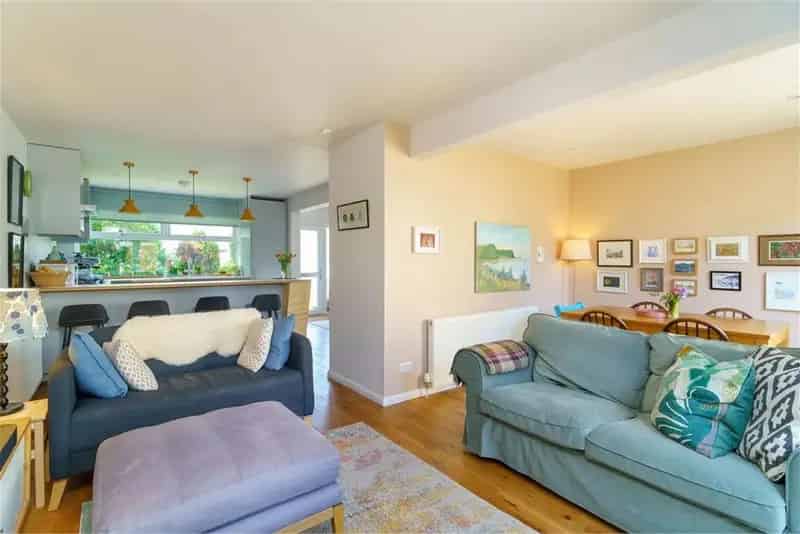 3 Bed End Terrace House Grange Area Edinburgh