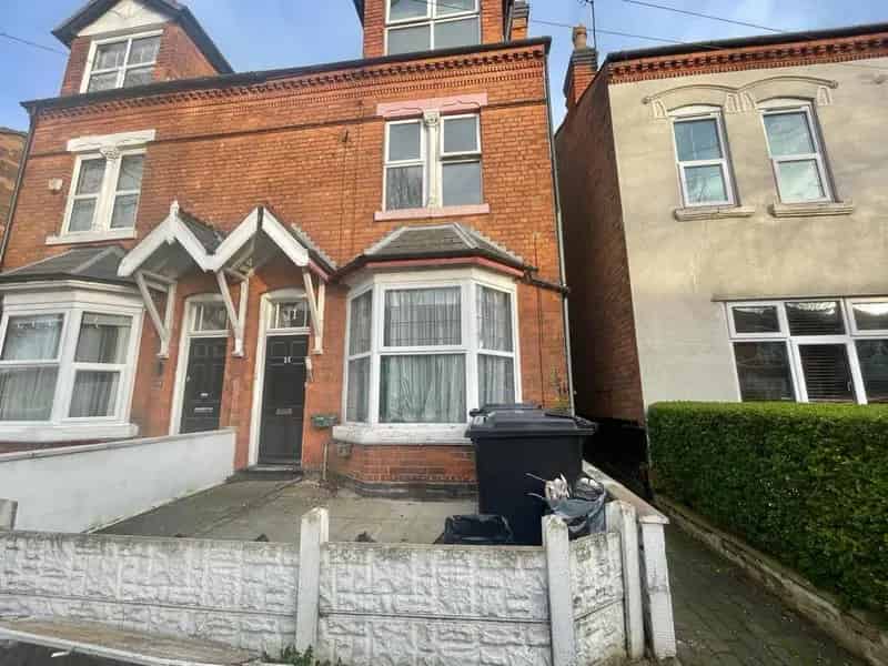Studio Flat to Rent Erdington - Available Now