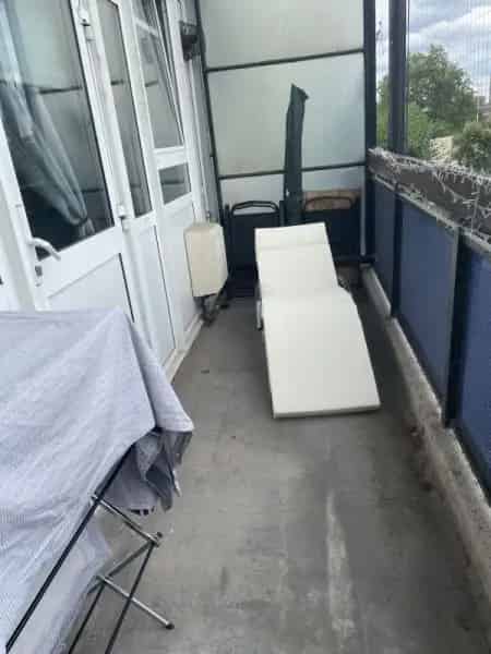 2 Bedroom Maisonette Near Surrey Quays Station
