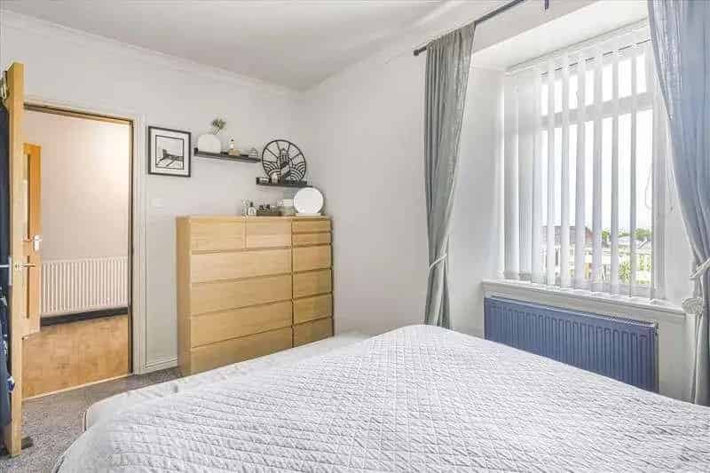 2 Bed Semi-Detached Bungalow for Sale in Shieldhill