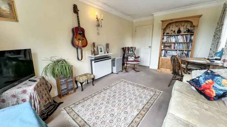 Apartment For Sale in Longbridge Deverill, England