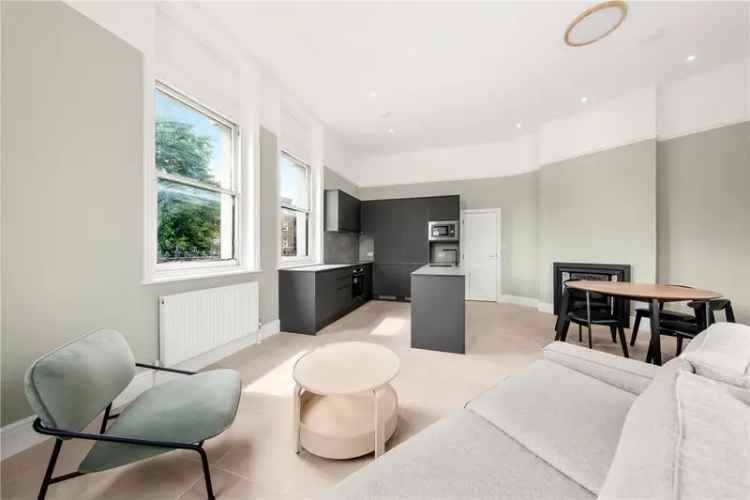 2 bedroom flat/apartment in London