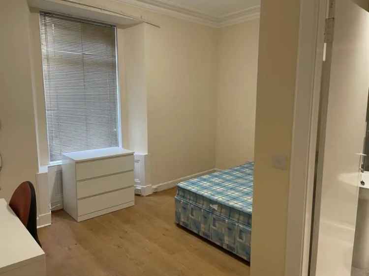 2 Bedroom Flat To Rent Available 03062025