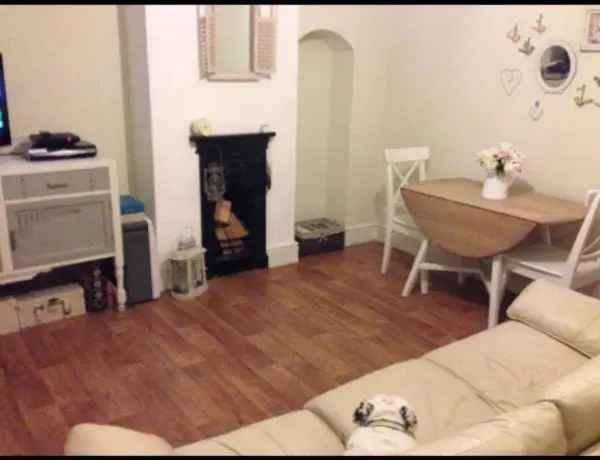 3 Bed 1920s Terraced House Near Train Station Great Schools