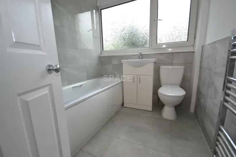 5 Bedroom Townhouse to Rent South Reading