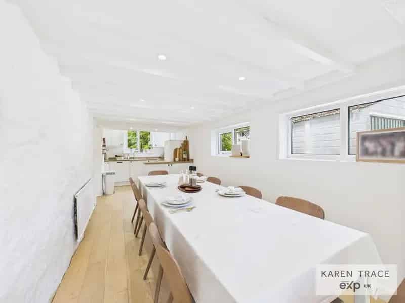 3 Bedroom Detached Cottage for Sale in Trethurgy