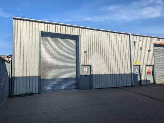 Industrial Unit For Sale Steel Frame High Eaves Parking