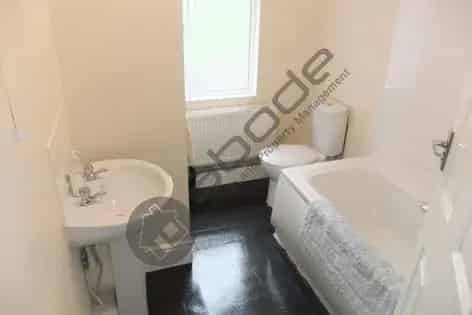 1 Room House 11m² Sheffield Furnished Shared Facilities
