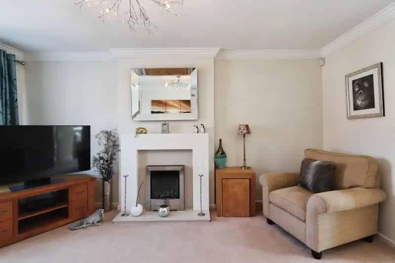2 Bedroom House For Sale High Green Sheffield