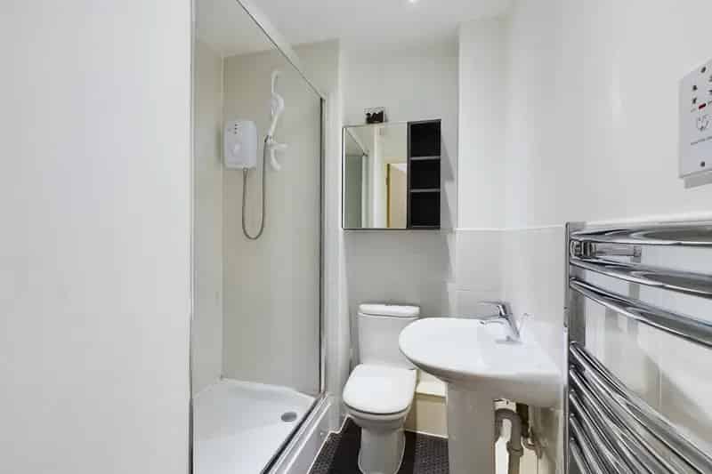 Two Bedroom Furnished Apartment Park Central Complex Birmingham