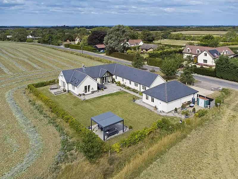 House For Sale , 1, Ratford's Yard, South Cambridgeshire, England