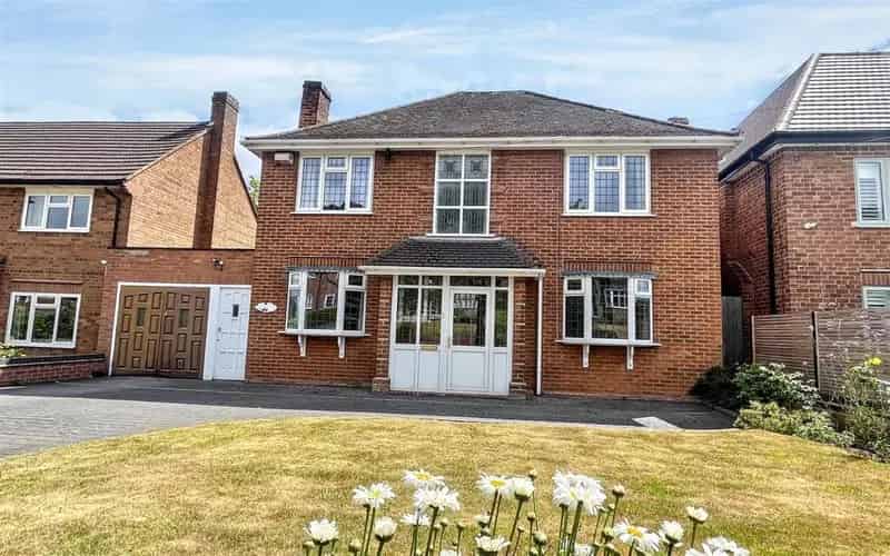 4 Bedroom Detached House for Sale in Moseley
