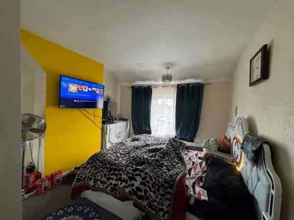 House For Rent in East Staffordshire, England