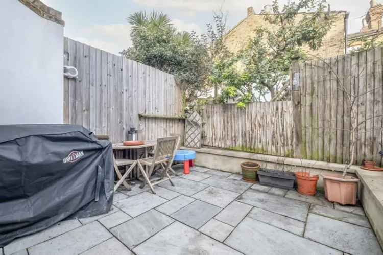 4 bedroom terraced house for sale