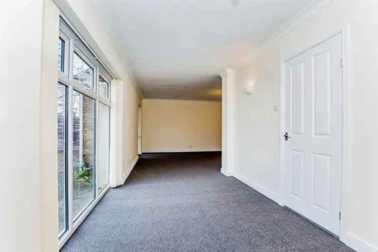 Refurbished 3-Bed Detached Bungalow with Two Garages