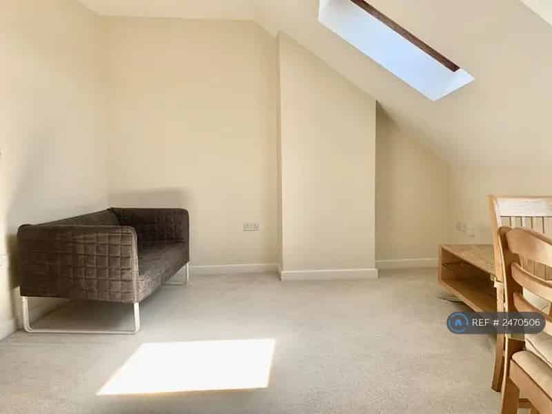 1 Bed Student Flat Westbourne 2025 2026