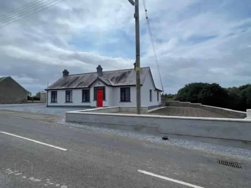 4 Bed 4 Reception Detached Bungalow with Garage Near Portadown