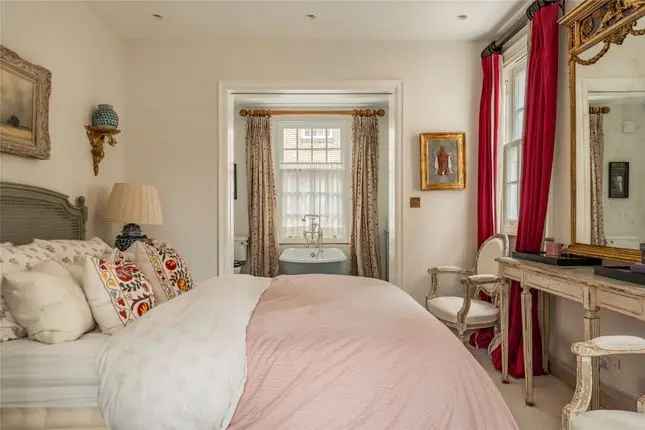 End terrace house to rent in Justice Walk, Chelsea SW3