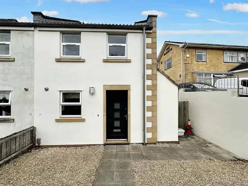 4 Bedroom Semi-Detached House HMO Rental
