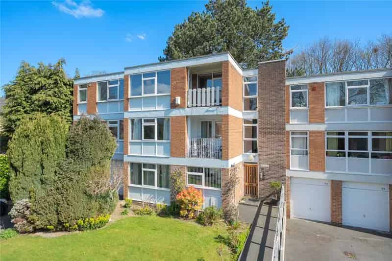 Spacious First Floor Apartment with Garage Near Amenities