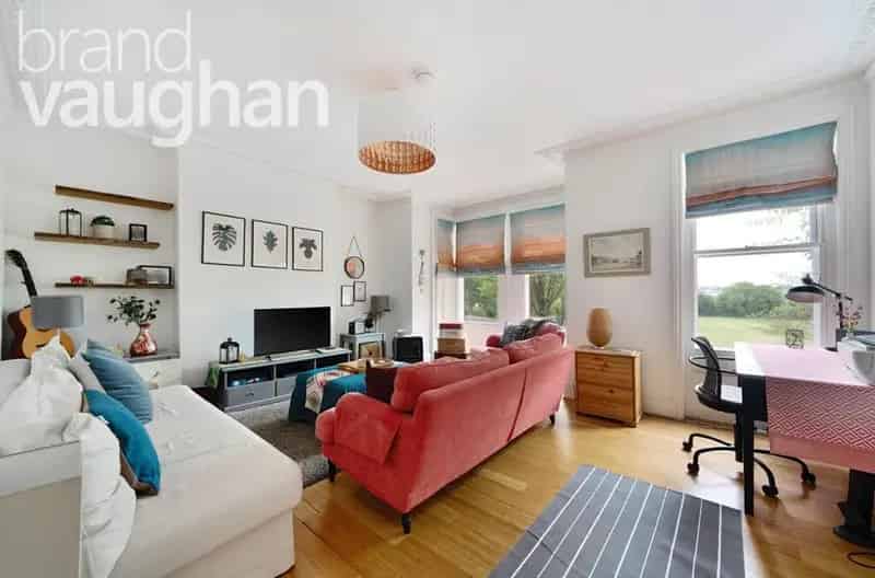 2 Bedroom Flat Preston Drove Near Preston Park Station